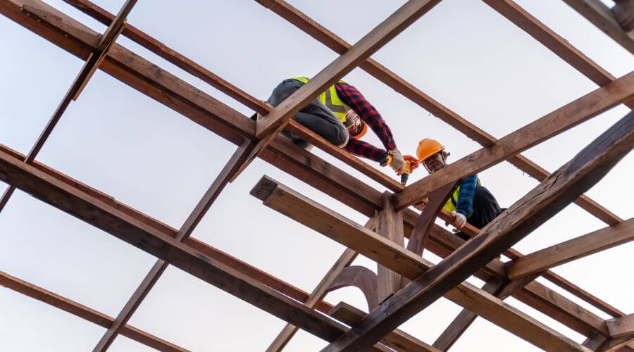 Professional gutter cleaning services in Vernon, TX